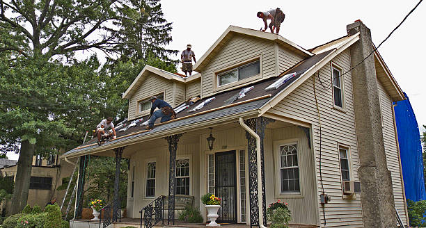 Best Best Roofing Contractors  in Yreka, CA
